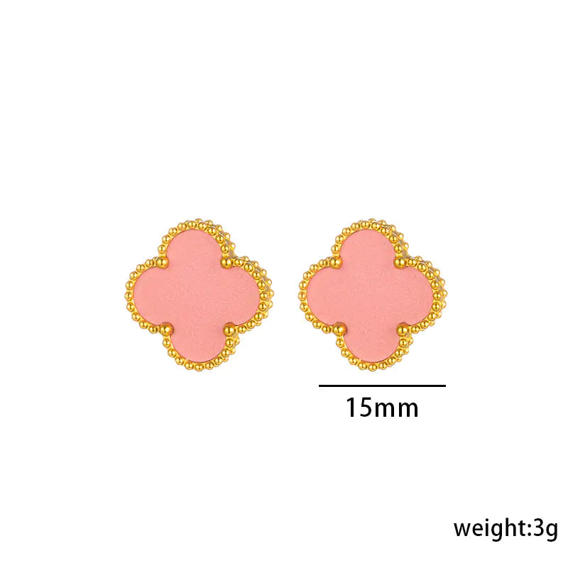 Clover Necklace