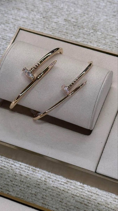 Sculpted Nail Bracelet