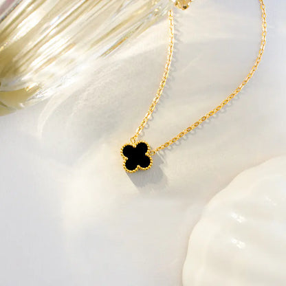 Clover Necklace