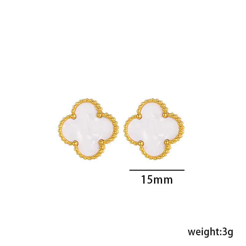 Clover Necklace