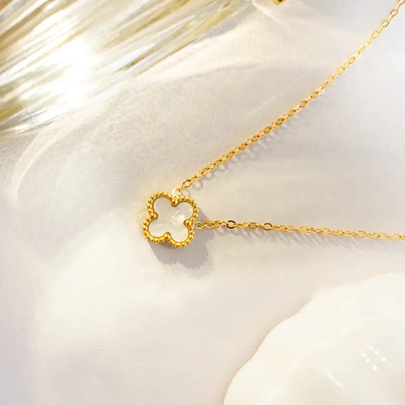 Clover Necklace
