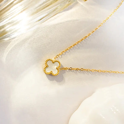 Clover Necklace