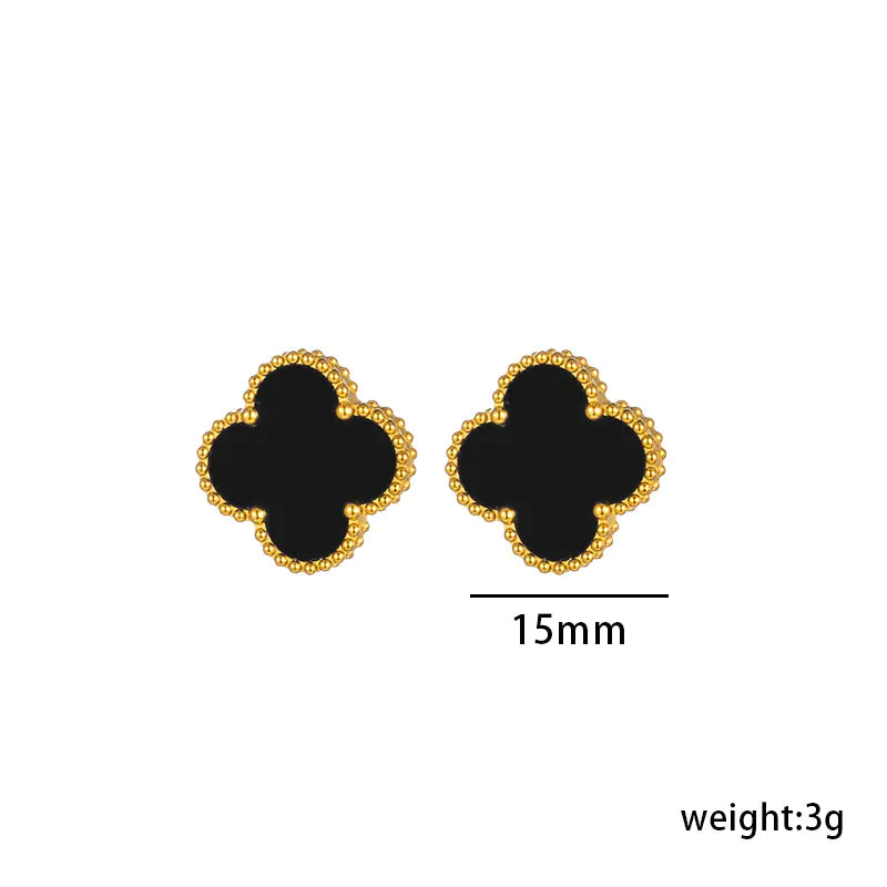 Clover Necklace