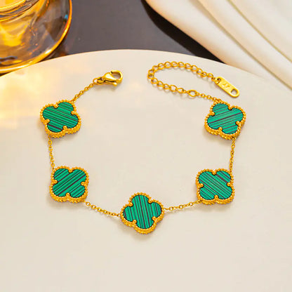 Clover Necklace